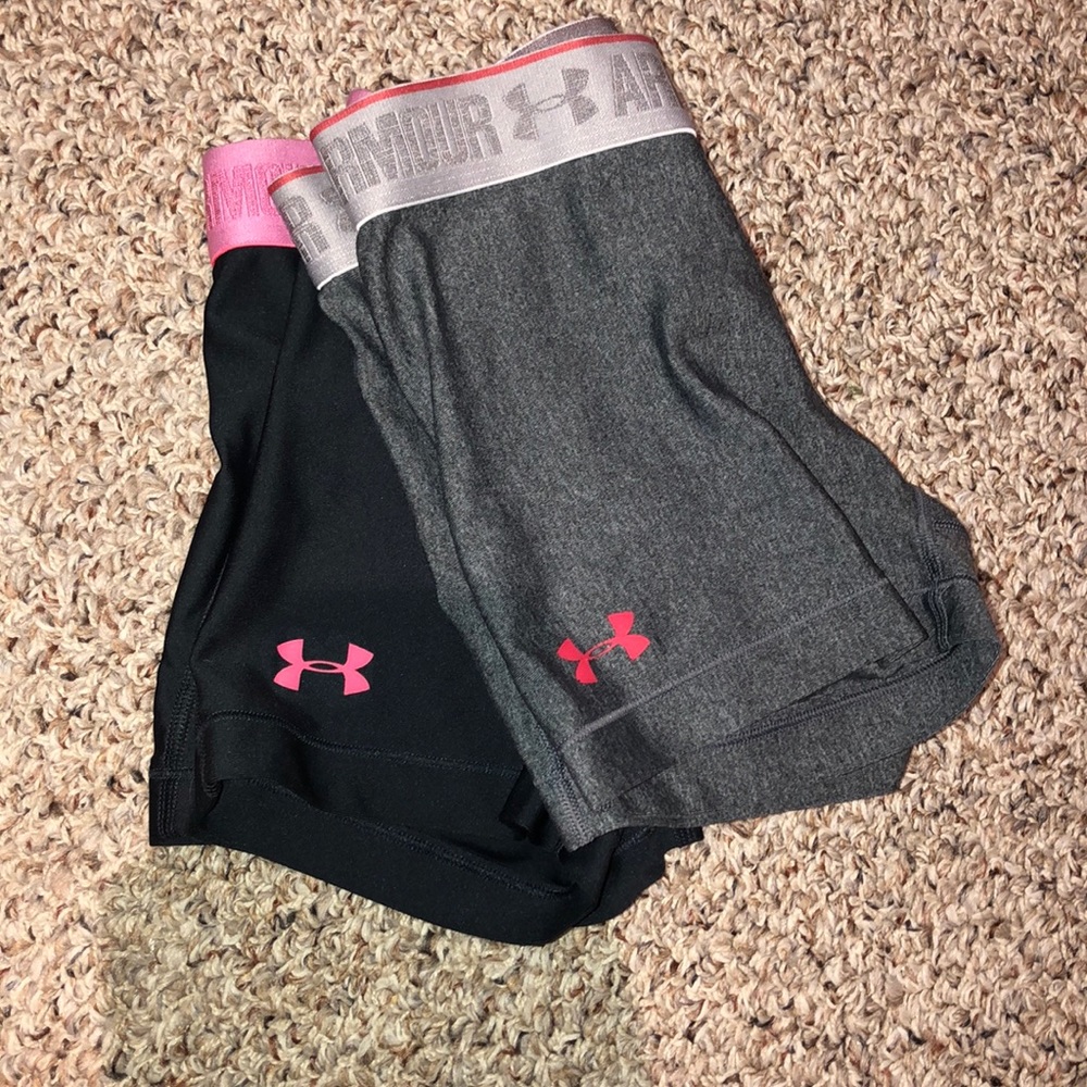 Two under armour spandex